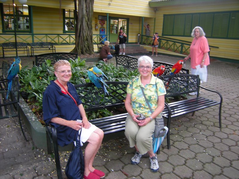 Sharon & Nancy at Cartagena