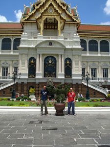 2 Studs and the Grand Palace