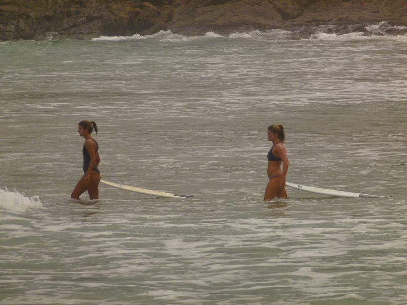 Girls go surfing