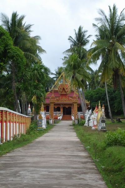 Don Khon Island Wat