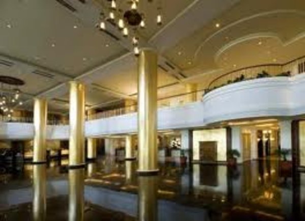 The Hotel's Lobby 