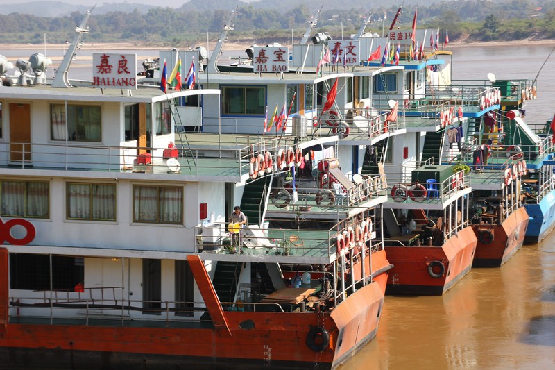 China boat in Chiang Sean