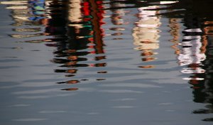 reflection of the sea