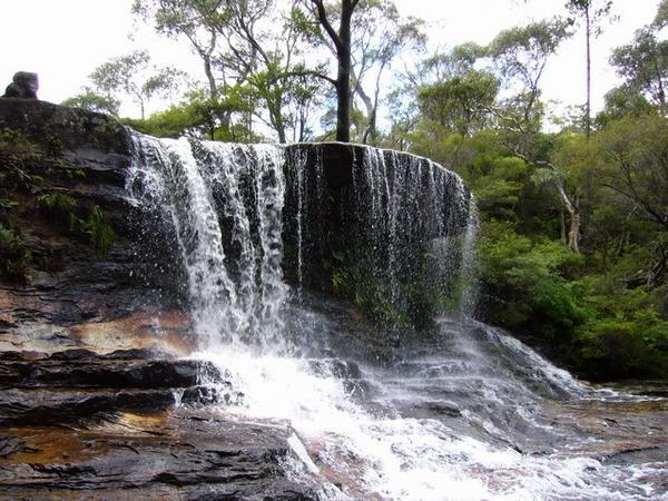 This is the actual Wentworth waterfalls