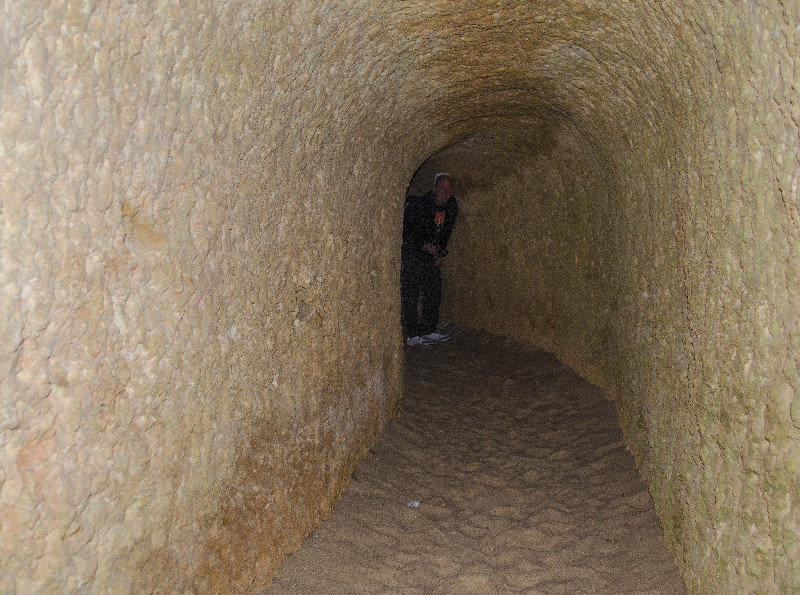 Secret tunnel 