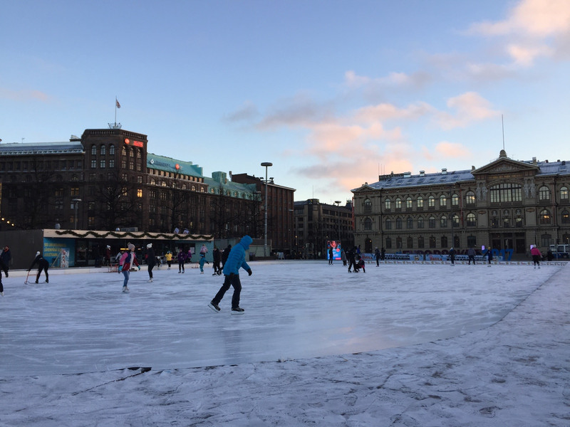 Helsinki ice rink near station