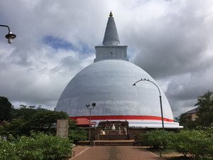 Mirisavatiya Dagoba, Anuradhapura 