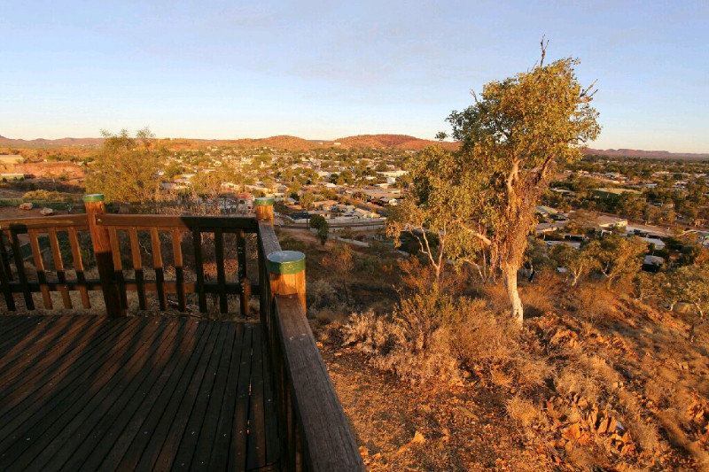 Day 21 - Mt Isa lookout