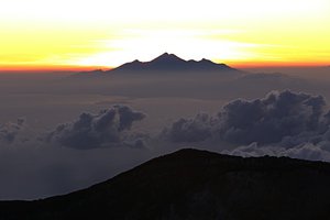 Sunrise from Gunung Agung
