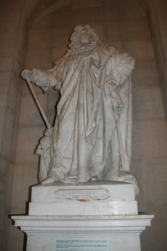 Statue of King Louis XIV