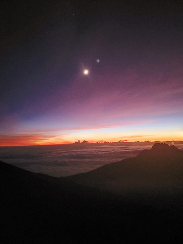 Dawn above the clouds on Kilimanjaro