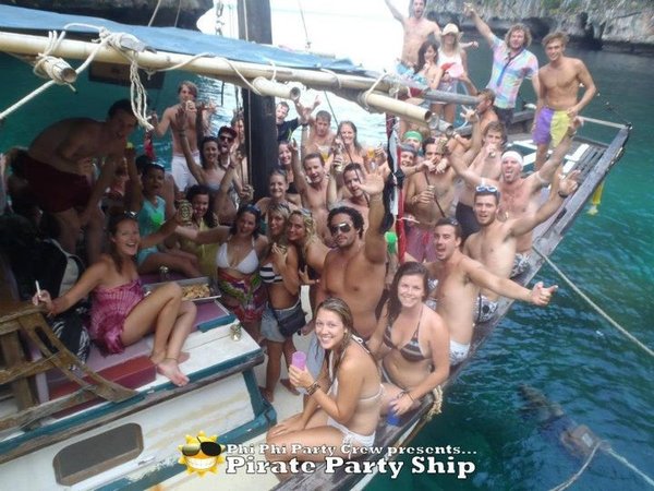 Party boat!