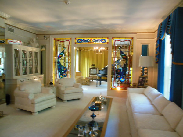Graceland - Living Room