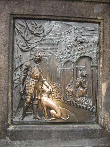 Close up of the 'lucky' plaque on Charles Bridge