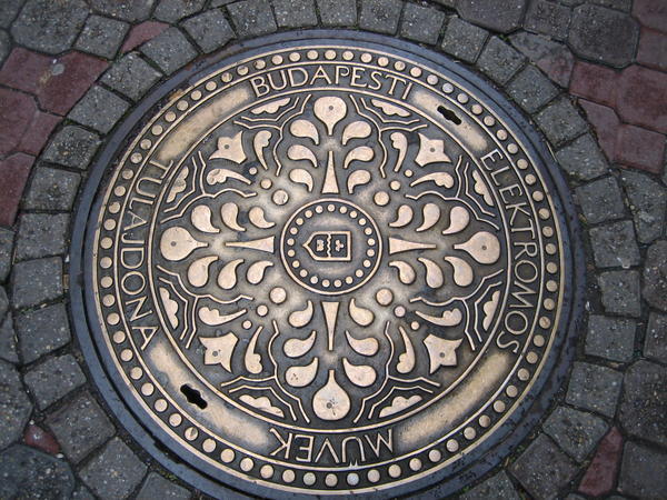 Manhole cover in Budapest