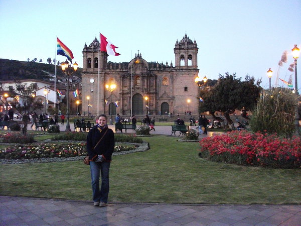 Orlagh in the Square in Cusco