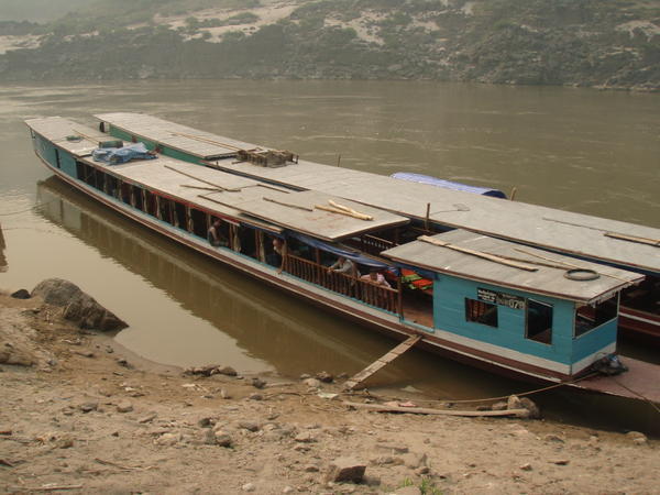 Transport down the Mekong