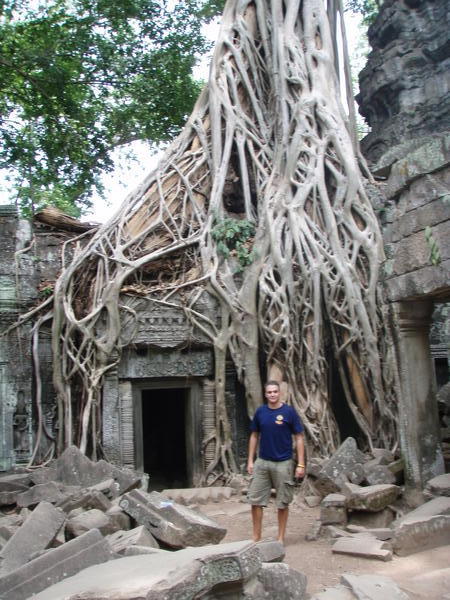Ta Prohm Tombraider staring me