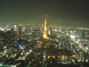 Tokyo from Roppongi Hills, Tokyo Tower dominates