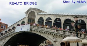 The Famous REALTO BRIDGE
