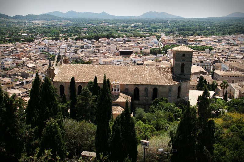 panoramic view of Artá from Santuari