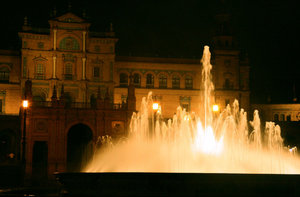 Plaza de Espana by night