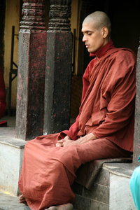 monk meditating at Swayambhunath