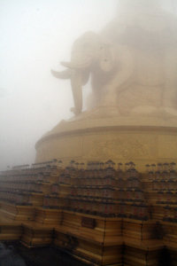 statue of Samantabhadra 