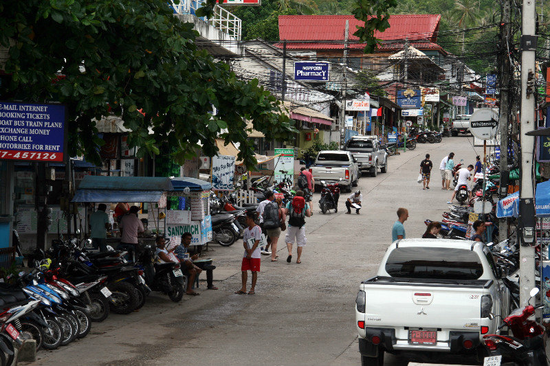 the streets of Koh Tao