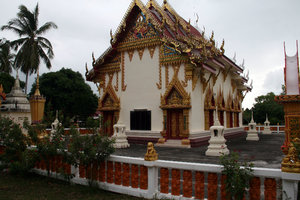 one of the temples on Koh Phangan
