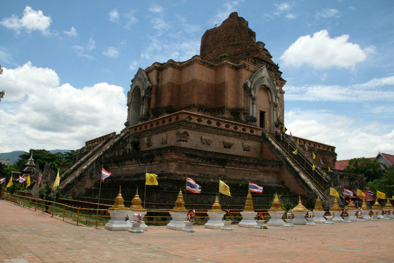Chedi Luang temple