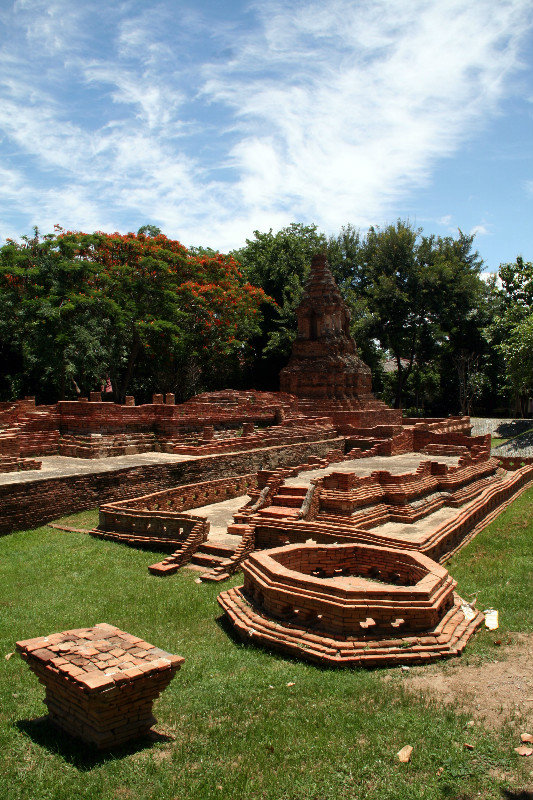 Wat Pu Pia at Wiang Kum Kam 