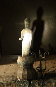 Buddha statues at the upper cave