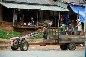 unusual truck in Muang Khoun