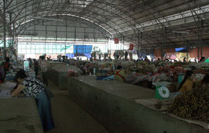 market in Sam Neua