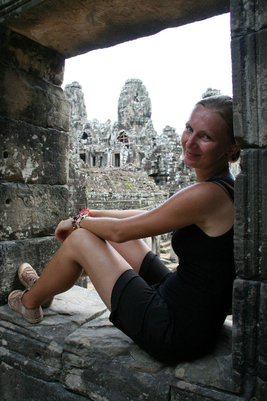 relaxing... and gazing upon Bayon!
