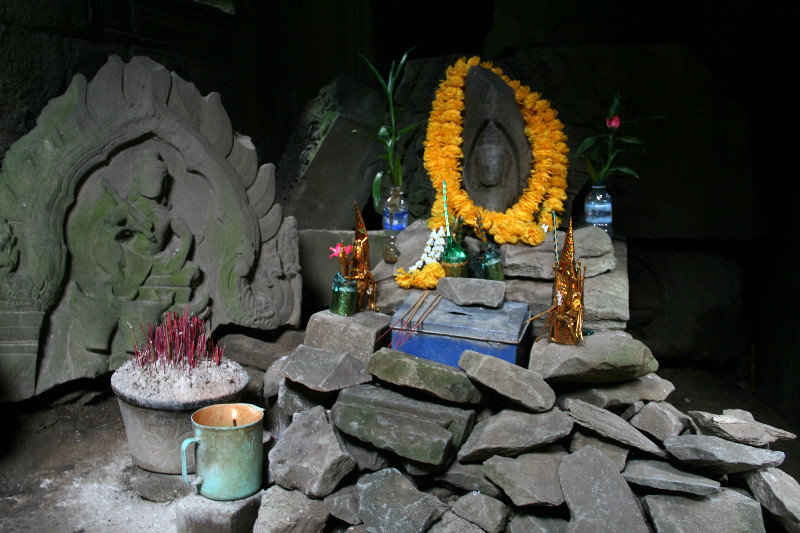 little altar at Ta Prohm