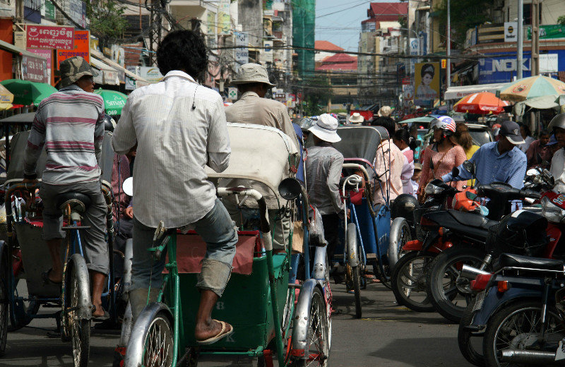 busy streets of Phnom Penh