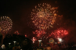 spectacle of fireworks... Riverfire that is!