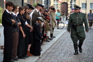 Re-enacting Warsaw Uprising in Elblag