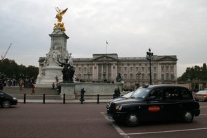 Buckingham Palace once again