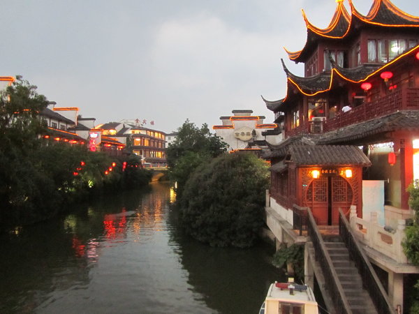 Visiting the Confucian Temple Park