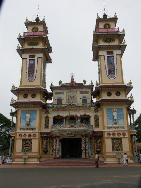 The Great Temple Cao Dai religion
