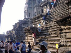 Those killer steps again: Angkor wat