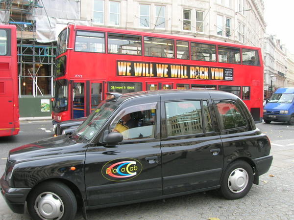 Taxi et bus Londoniens