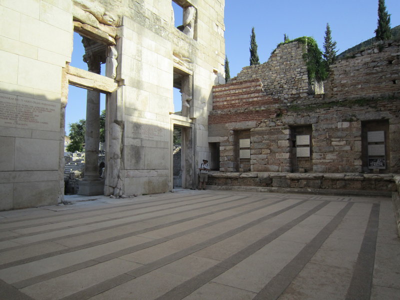 Ephesus: library 
