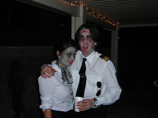 Heidi y yo disfrazados de zombis