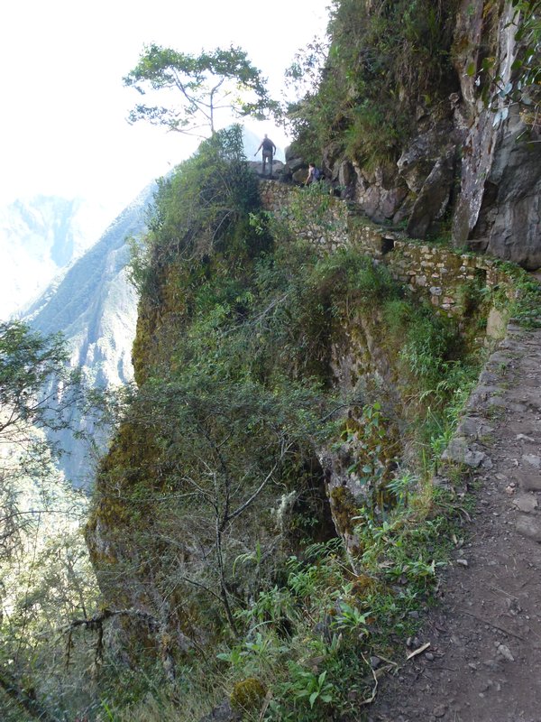 Pathway to back from Inca Bridge
