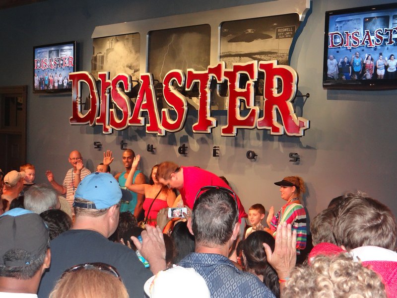 Disaster movie starring Leigh