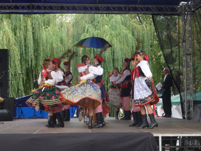 Krakow Polish dancing 3